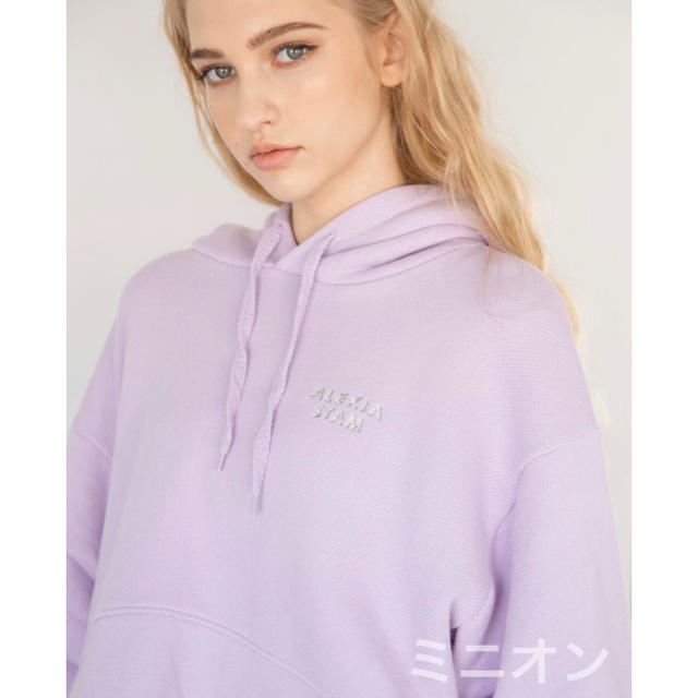 ALEXIA STAM(アリシアスタン)のCropped Tuck Sleeve Hoodie Sweatshirt レディースのトップス(パーカー)の商品写真