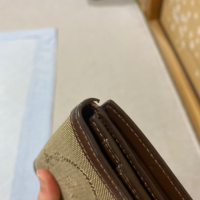 PRADA(プラダ)のPRADA 2つ折り財布 レディースのファッション小物(財布)の商品写真