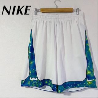 ナイキ(NIKE)のナイキ レブロン ジェームズ バスパン L ハーフパンツ ホワイト ブルー 古着(バスケットボール)