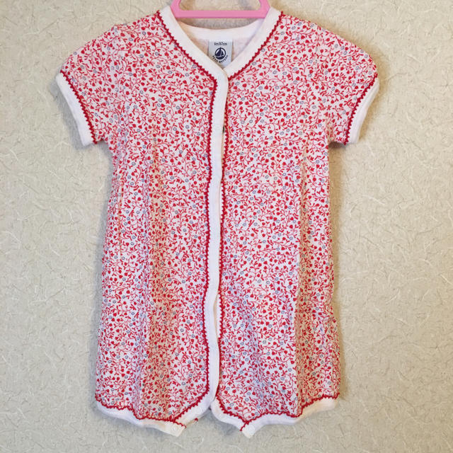 PETIT BATEAU(プチバトー)のベビー服 ロンパース プチバトー 6m 67cm 花柄 パンツ 女の子 キッズ/ベビー/マタニティのベビー服(~85cm)(ロンパース)の商品写真