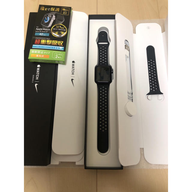 Apple Watch Nike Series 3(GPSモデル)42mm Apple Watch Nike Series 3(GPSモデル)42mm