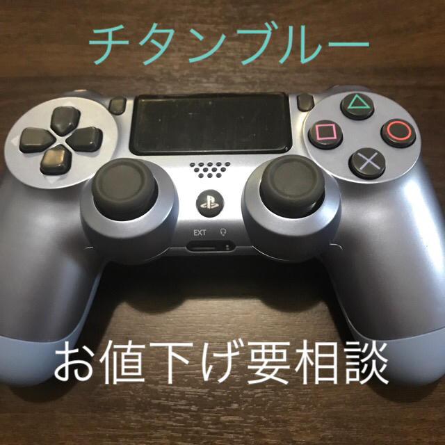 SONY(ソニー)のにゃんす様専用【未使用】純正ps4コントローラー エンタメ/ホビーのゲームソフト/ゲーム機本体(その他)の商品写真