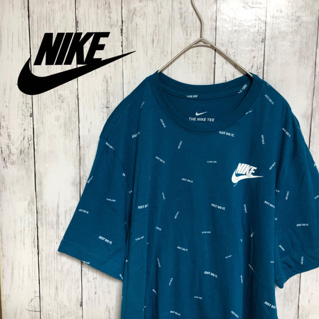 NIKE(ナイキ)のNIKE ナイキ　just do it tシャツ　総柄 メンズのトップス(Tシャツ/カットソー(半袖/袖なし))の商品写真