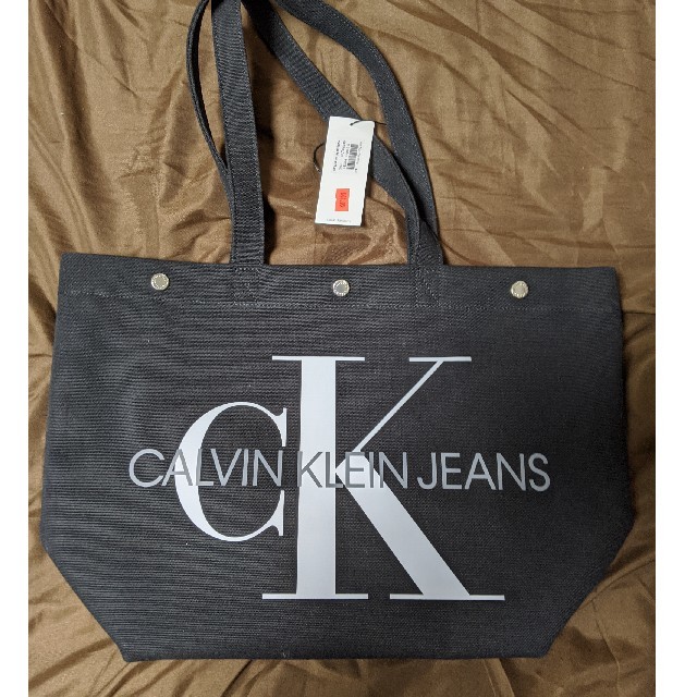 Calvin Klein(カルバンクライン)のカルバンクライン　トートバッグ　ブラック レディースのバッグ(トートバッグ)の商品写真