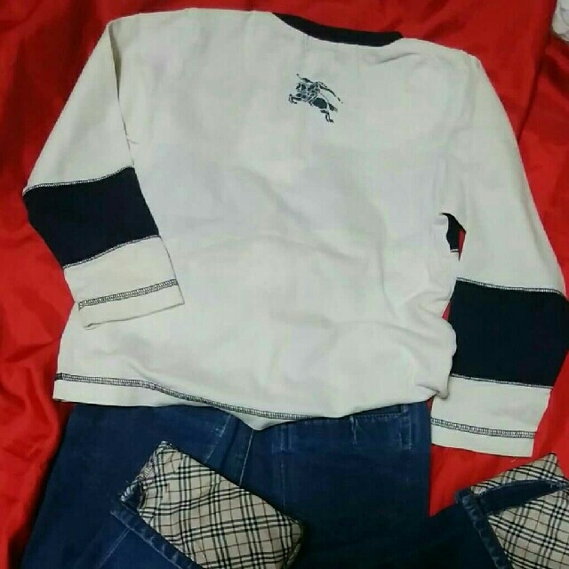 BURBERRY(バーバリー)の120  ロンT　バーバリー キッズ/ベビー/マタニティのキッズ服男の子用(90cm~)(Tシャツ/カットソー)の商品写真