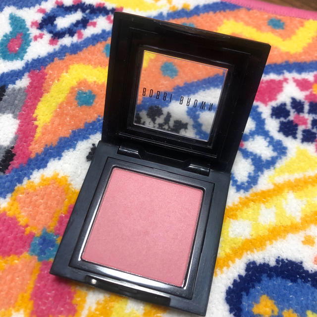 BOBBI BROWN(ボビイブラウン)のボビィブラウン　チーク☆ コスメ/美容のベースメイク/化粧品(チーク)の商品写真