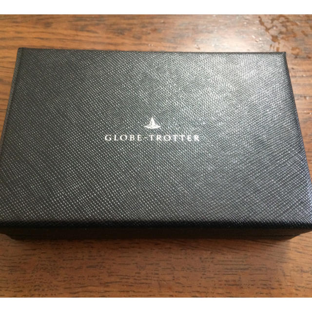 GLOBE-TROTTER(グローブトロッター)のGLOBE-TROTTER  レディースのファッション小物(名刺入れ/定期入れ)の商品写真