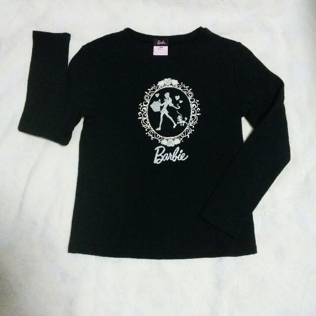 Barbie(バービー)のじゅの1977様専用♬美品！Barbie 黒長袖Tｼｬﾂ140 キッズ/ベビー/マタニティのキッズ服女の子用(90cm~)(Tシャツ/カットソー)の商品写真