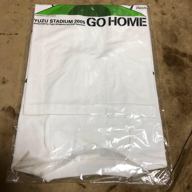 ゆず　GO HOME  Tシャツ（白）Sサイズ　未開封品 エンタメ/ホビーのタレントグッズ(ミュージシャン)の商品写真