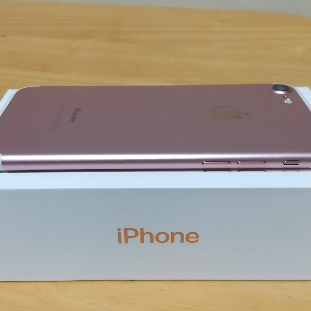 超美品iPhone７ 32G Rose gold au