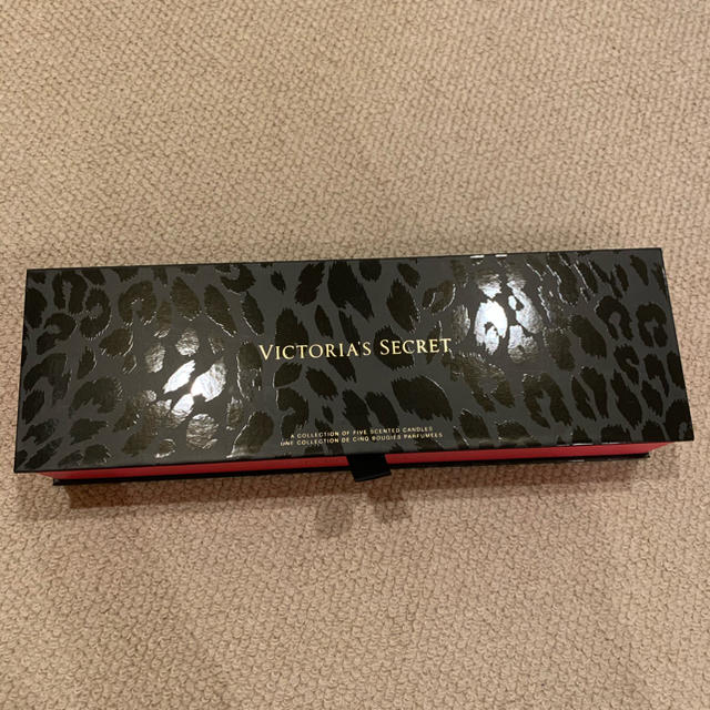 Victoria's Secret(ヴィクトリアズシークレット)のmiagiori様専用☆ Victoria’s Secret キャンドルセット レディースのレディース その他(その他)の商品写真