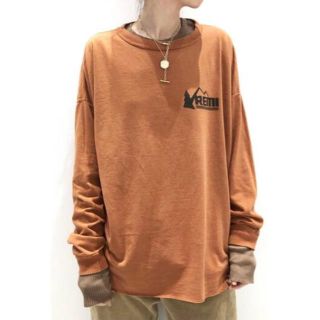 アパルトモンドゥーズィエムクラス(L'Appartement DEUXIEME CLASSE)のREMI  RELIFE  Print  L/S  Tee   イエロー(Tシャツ/カットソー(七分/長袖))