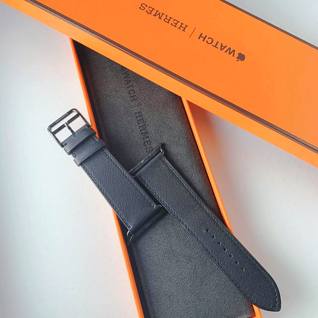 限定色】Apple Watch 5 Hermes black 44㎜ 革ベルト 感謝の声続々