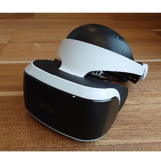 PlayStation VR(プレイステーションヴィーアール)のPlayStation VR（カメラ同梱版） PSVR エンタメ/ホビーのゲームソフト/ゲーム機本体(家庭用ゲーム機本体)の商品写真