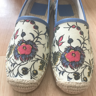 Tory Burch - 【新品】トリーバーチ 靴(サイズ5.5)の通販 by Riesan