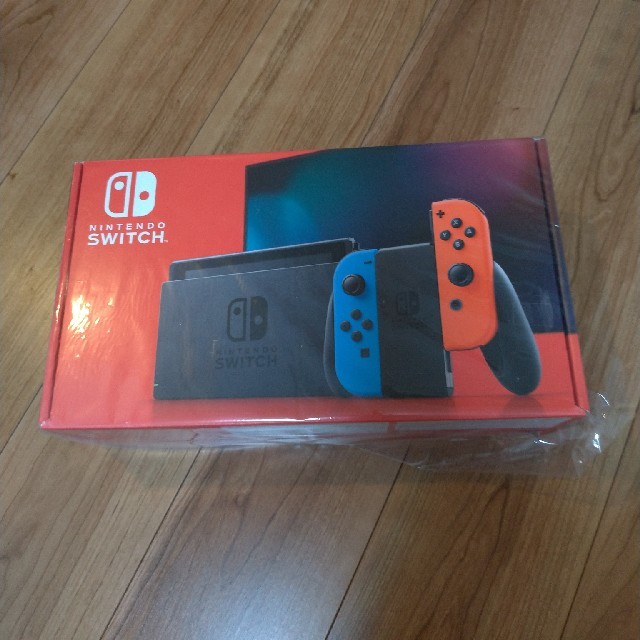 Nintendo Switch 新品　ネオン