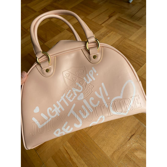 Juicy Couture(ジューシークチュール)のジューシークチュール　バック レディースのバッグ(ハンドバッグ)の商品写真