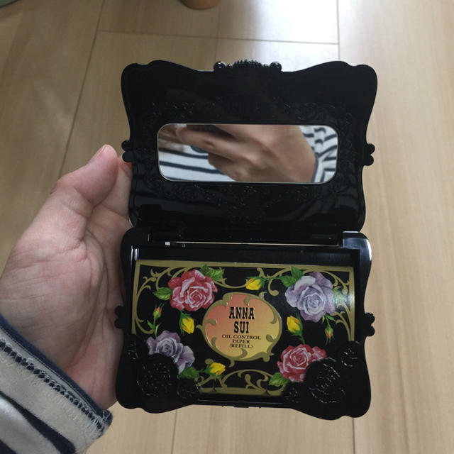 ANNA SUI(アナスイ)のANNA SUI オイルコントロールペーパー 最終値下げ♪ コスメ/美容のメイク道具/ケアグッズ(あぶらとり紙)の商品写真