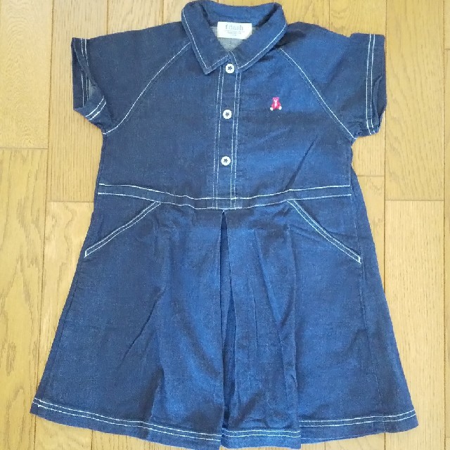 familiar(ファミリア)の【中古】familiarデニムワンピース キッズ/ベビー/マタニティのキッズ服女の子用(90cm~)(ワンピース)の商品写真