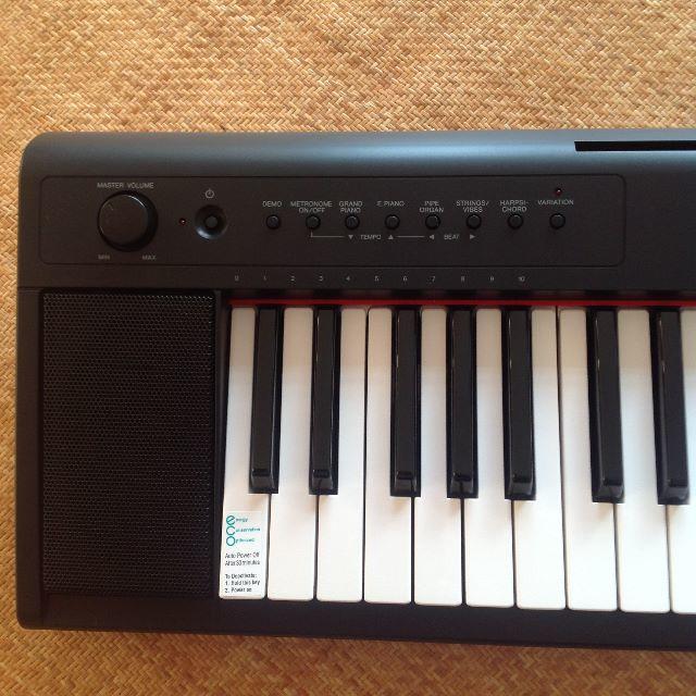 ヤマハ(ヤマハ)のYAMAHA ヤマハ 【ソフトケース付】 キーボードNP-11 piaggero 楽器の鍵盤楽器(電子ピアノ)の商品写真