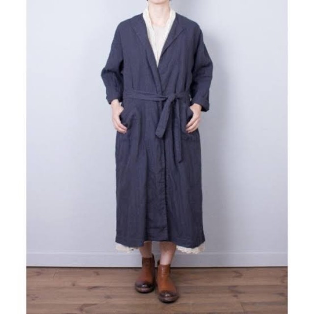 nest Robe(ネストローブ)のnest Robe　リネンラペルコート　ベージュ レディースのジャケット/アウター(ロングコート)の商品写真