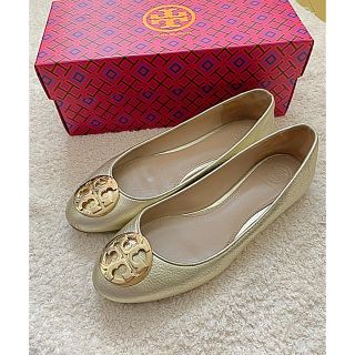 トリーバーチ(Tory Burch)の【さちん様専用】★TORY BURCH フラットシューズ　スパークゴールド(その他)