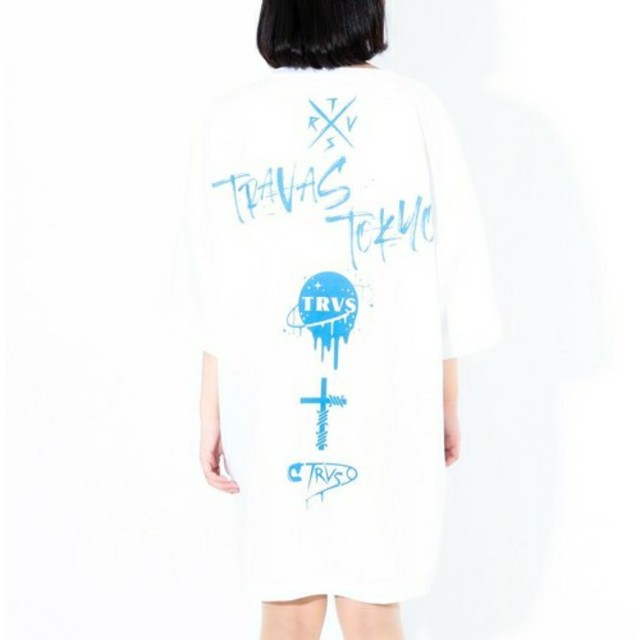 MILKBOY(ミルクボーイ)のTRAVAS TOKYO ビッグTシャツ　CIVARIZE REFLEM レディースのトップス(Tシャツ(半袖/袖なし))の商品写真