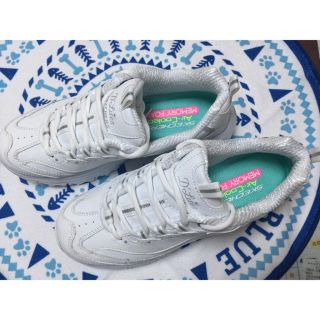 スケッチャーズ(SKECHERS)の美品 ❣️スケッチャーズ D'Lites-Fresh Start 25.5cm(スニーカー)