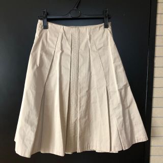 ザラ(ZARA)のお値下げ！ZARA ベージュ　スカート　M ボックスプリー　美品(ひざ丈スカート)