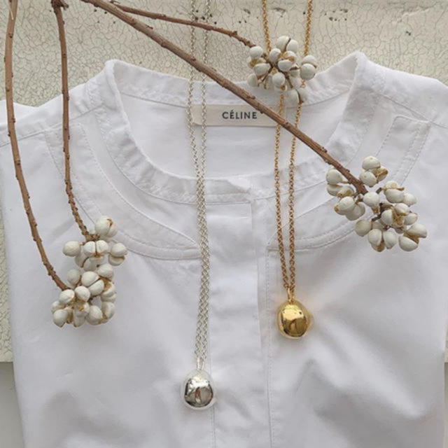 DEUXIEME CLASSE(ドゥーズィエムクラス)のchieko c + wonky ball necklace gold レディースのアクセサリー(ネックレス)の商品写真