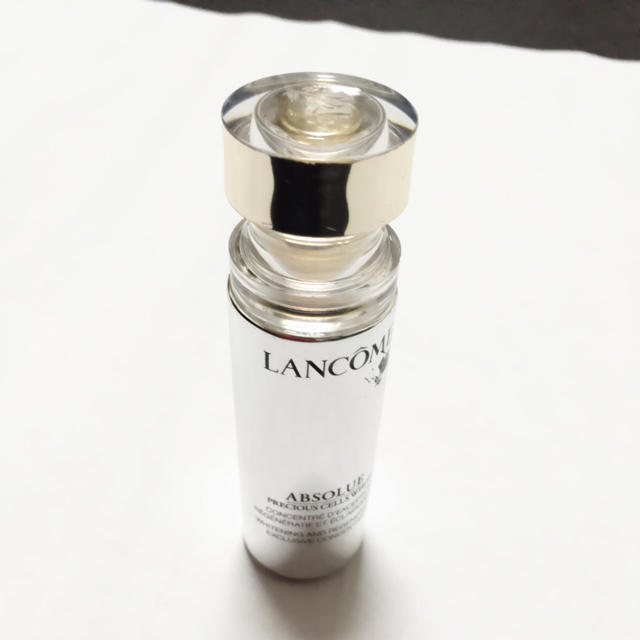 LANCOME(ランコム)のランコム★アプソリュ ホワイトエッセンス コスメ/美容のスキンケア/基礎化粧品(美容液)の商品写真