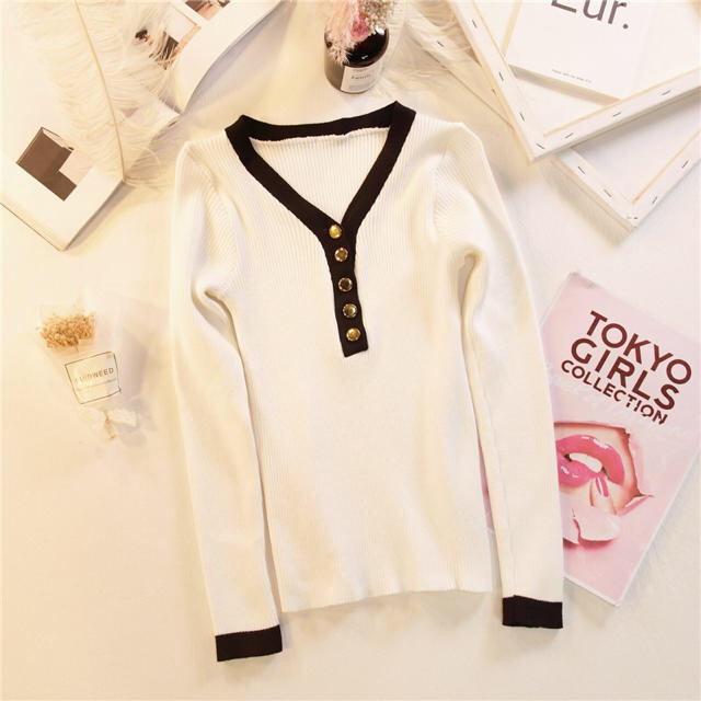 eimy istoire(エイミーイストワール)の即納 ♡ ゴールドボタン ロンT ♡ WHITE ロングTシャツ 白 韓国 レディースのトップス(ニット/セーター)の商品写真