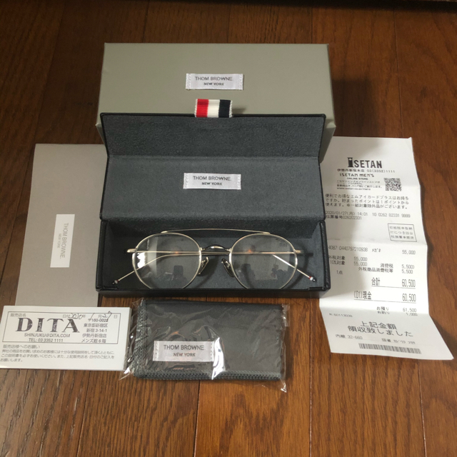 THOM BROWNE   THOM BROWNE トムブラウン TB 登坂 ジヨン着用