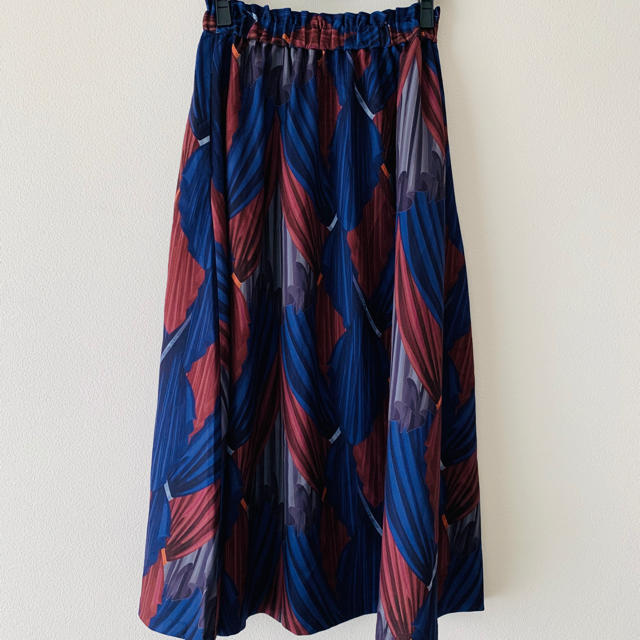 merlot(メルロー)のカーテンスカート レディースのスカート(ひざ丈スカート)の商品写真