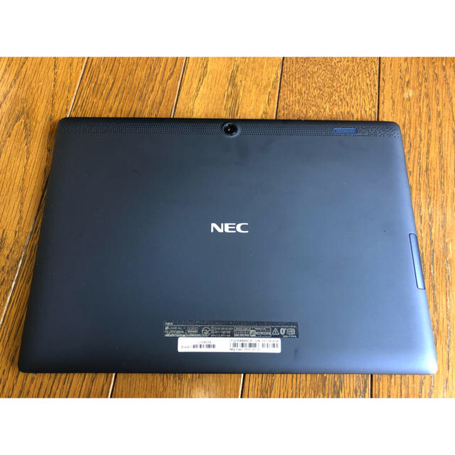 NEC タブレット　LAVIE Tab