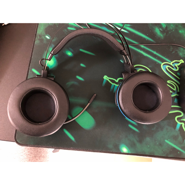 Razer Thresher 7.1 ヘッドセット 【おしゃれ】 6300円 stockshoes.co