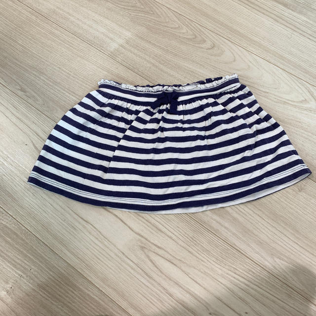 babyGAP(ベビーギャップ)のSALE☆ baby GAP ブルマ付スカート　ボーダー　90cm  キッズ/ベビー/マタニティのキッズ服女の子用(90cm~)(スカート)の商品写真