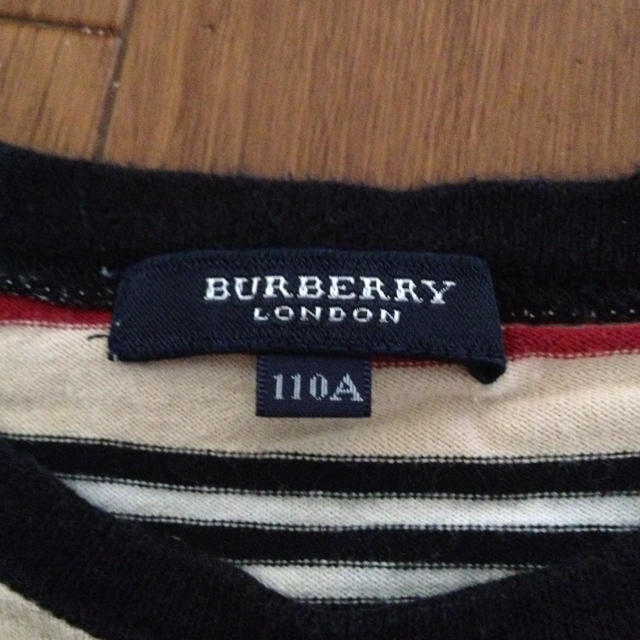 BURBERRY(バーバリー)の110cmTシャツ！送料込み！ キッズ/ベビー/マタニティのキッズ服男の子用(90cm~)(その他)の商品写真