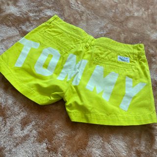 トミーヒルフィガー(TOMMY HILFIGER)のTOMMY ショートパンツ(ショートパンツ)