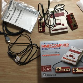 Nintendo  ニンテンドークラシックミニ ファミリーコンピュータ(家庭用ゲーム機本体)