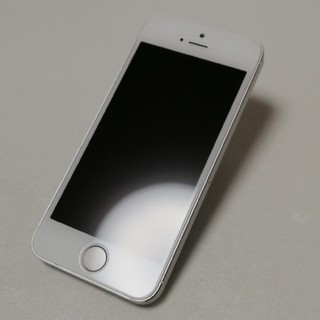アイフォーン(iPhone)のiPhone 5s Silver 32GB Y!mobile ME336J/A (スマートフォン本体)