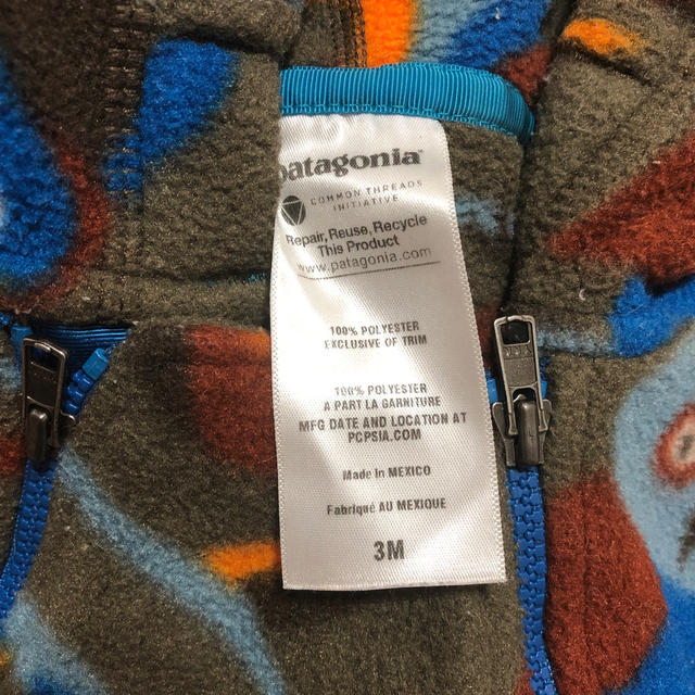 patagonia(パタゴニア)のPatagonia  カバーオール　フリース キッズ/ベビー/マタニティのベビー服(~85cm)(カバーオール)の商品写真