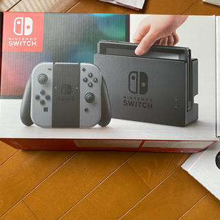 ニンテンドースイッチ(Nintendo Switch)の任天堂　switch 旧型　中古　グレー　(家庭用ゲーム機本体)