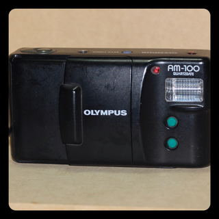 オリンパス(OLYMPUS)の完動品 OLYMPUS AM-100(フィルムカメラ)