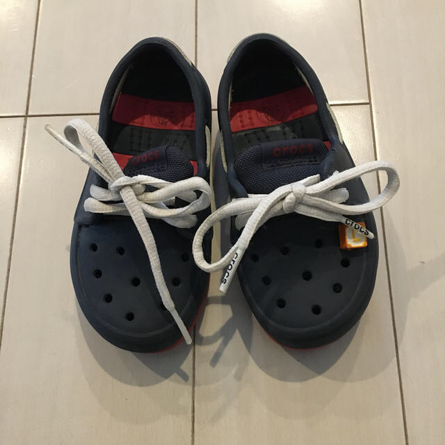 crocs(クロックス)のクロックス　サンダル　キッズ　 キッズ/ベビー/マタニティのベビー靴/シューズ(~14cm)(サンダル)の商品写真