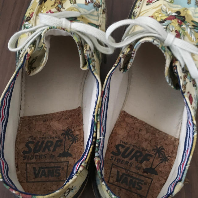 VANS(ヴァンズ)のVANS SURF  アロハ柄デッキシューズ メンズの靴/シューズ(デッキシューズ)の商品写真