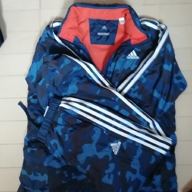 adidas(アディダス)のアディダス　ウインドブレーカー キッズ/ベビー/マタニティのキッズ服男の子用(90cm~)(ジャケット/上着)の商品写真