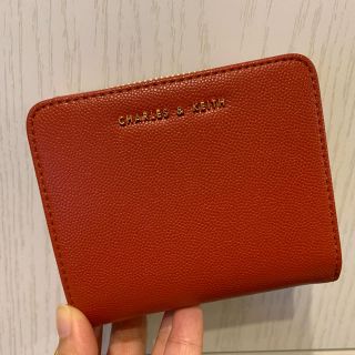 チャールズアンドキース(Charles and Keith)の美品◎ CHARLES&KEITH  2つ折り財布(財布)