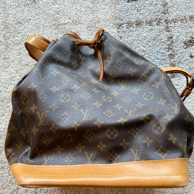 LOUIS VUITTON  ルイビトン　バック　カバンショルダーバッグ