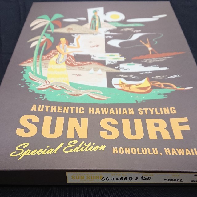 Sun Surf(サンサーフ)の新品 サンサーフ スペシャルハワイアンシャツ フラガール ss34660 メンズのトップス(シャツ)の商品写真